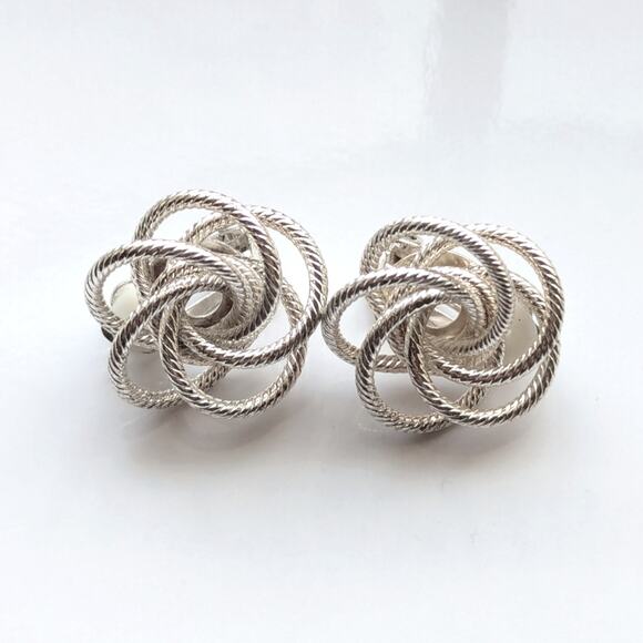 Vintage Estate Elegant Silver Tone Open Work Love Knot Swirl Clip On Earrings - Picture 1 of 3
